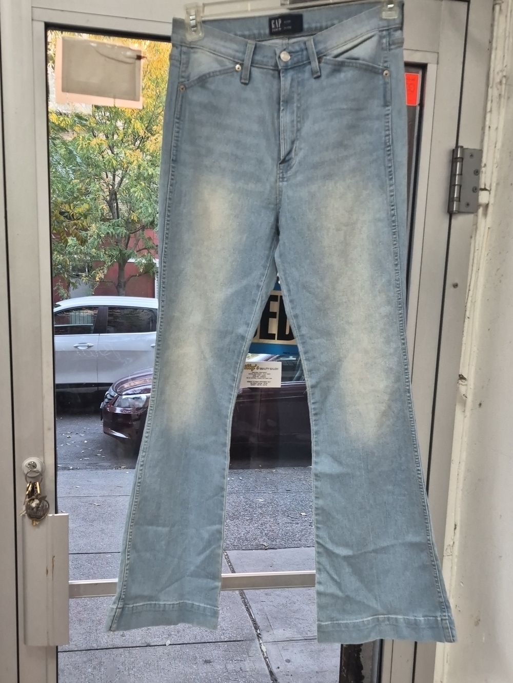 GAP Men’s Light Blue Bootcut Jeans